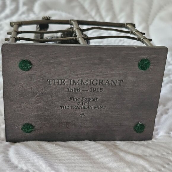 The Franklin Mint Pewter Figurine "The Immigrant 1886 - 1915",  Vintage - Picture 2 of 12